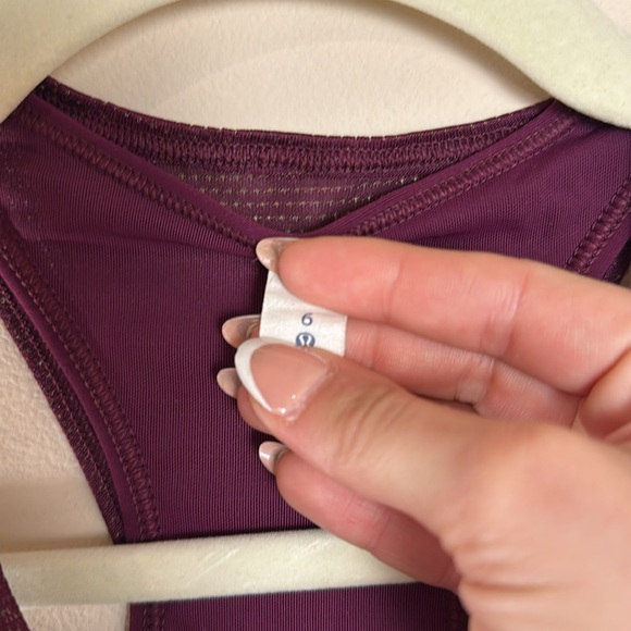 *SOLD* 💛 Lululemon Layered Tank Purple & Gold Accents - Picture 4 of 7